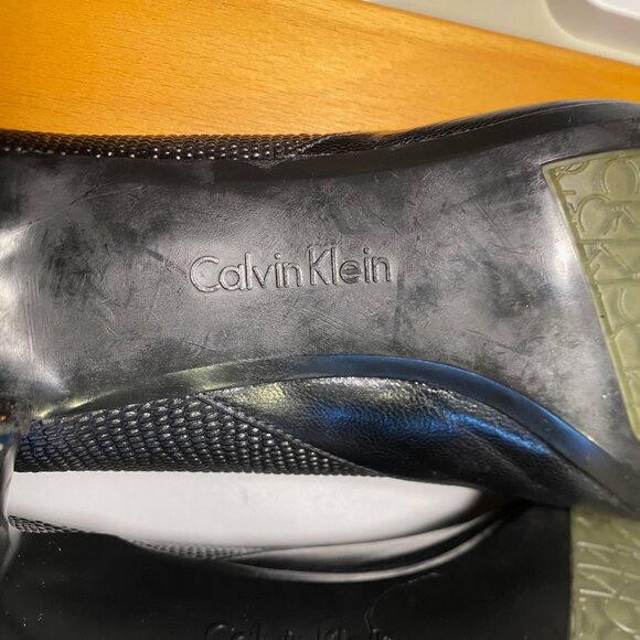 Calvin Klein - Size 8 - Women's Patna Pumps Kitten Heel shoes - Picture 11 of 13